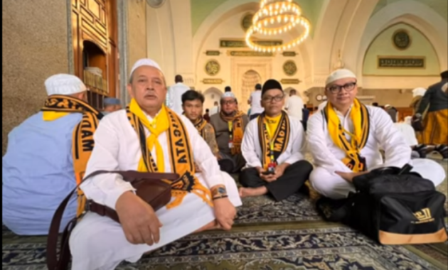 Travel Umroh Terbaik Jakarta Madinah Iman Wisata